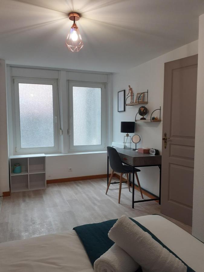 Le Pinaud Apartment Épinal Екстериор снимка